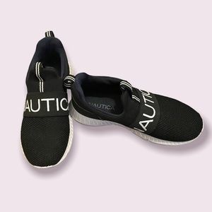 Nautica Kids Boys Youth Athletic Fashion Sneaker Running Shoe -